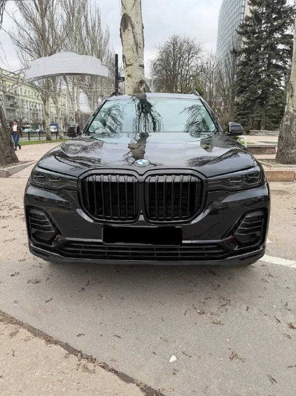 Bmw x7 2021г. 118.000пробег. полностью сделано то. обслуживался только в ростове на bmw. есть все отчеты и чеки. состояние идеальное. 7.500.000 торг. +79496108043 - фотография - 1