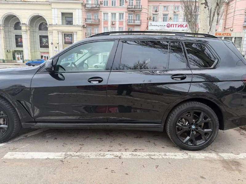 Bmw x7 2021г. 118.000пробег. полностью сделано то. обслуживался только в ростове на bmw. есть все отчеты и чеки. состояние идеальное. 7.500.000 торг. +79496108043 - фотография - 4