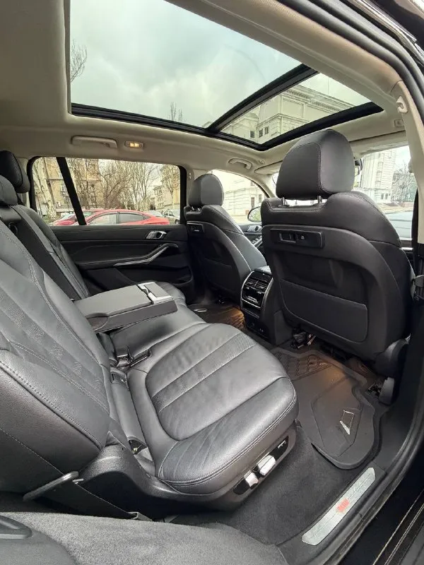 Bmw x7 2021г. 118.000пробег. полностью сделано то. обслуживался только в ростове на bmw. есть все отчеты и чеки. состояние идеальное. 7.500.000 торг. +79496108043 - фотография - 5