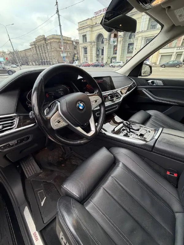 Bmw x7 2021г. 118.000пробег. полностью сделано то. обслуживался только в ростове на bmw. есть все отчеты и чеки. состояние идеальное. 7.500.000 торг. +79496108043 - фотография - 8