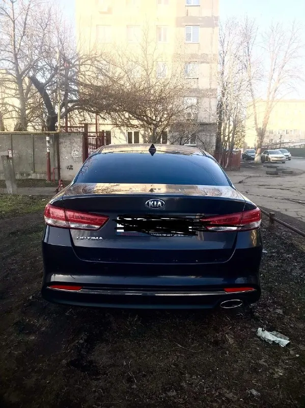 Продам kia optima 2016 декабрь без дтп в родном окрасе с салона в броне пленке весь кузов салон кожа двигатель бензин 2.0 ( 150 л. с) автомат высокий уровень шумоизоляции мягкая подвеска в салоне не курили автомобиль полностью обслужен 1.750 торг уместен все вопросы по телефону + 79591162701 осмотр г. свердловск (лнр) 📞 звоните: +7(959)1162701 - фотография - 3