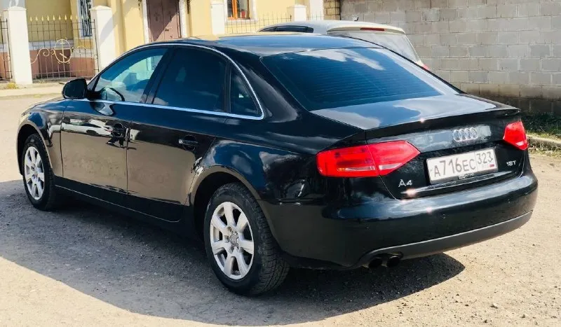 ✅ продаю audi а4 турбо ✅ обьем 1.8 рестайлинг ✅ год выпуска 2009 год ✅ в идеальном состоянии вложения не требует ✅ документы в порядке любое переформление ✅комплектация✅ ✅стеклоподъемники 4 шт ✅подогрев сидений ✅климат двух зонный ✅мульти руль - фотография - 4