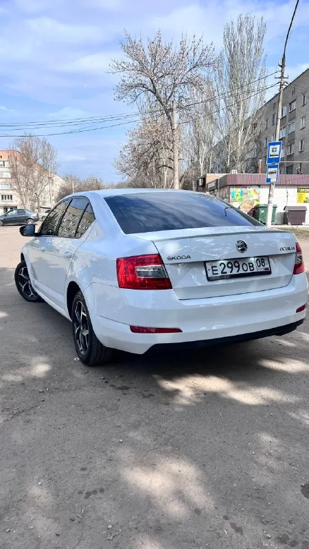 Шкода марка: octavia a7 год выпуска: 2016 пробег: 230.000 км ( родной ) автотека * 1.8 tsi 180 лс. 2 ключа 2 хозяина коробка двигатель обслужен ! хорошая комплектация, климат контроль, подогрев сидений в круг, датчик дождя. технически полностью обслуженная машина, без вложений! , коробка, ходовая все в отличном состоянии. абсолютно всё в автомобиле работает! каждая кнопочка нажимается, каждая лампочка светится! led optica вложений не требует абсолютно не каких звонить цена +79498046464 цена 1.320.000 торг 📞 звоните: +7(949)8046464 - фотография - 5