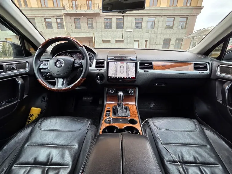 Volkswagen touareg 3,6 бензин 2010г 238т км отличное состояние, все работает без нюансов и вложений! без дтп, освежался вкруг. без пневмы, безключевой доступ, камеры 360, электро привод багажника и др. 1,730 млн руб 9495213411 - фотография - 10