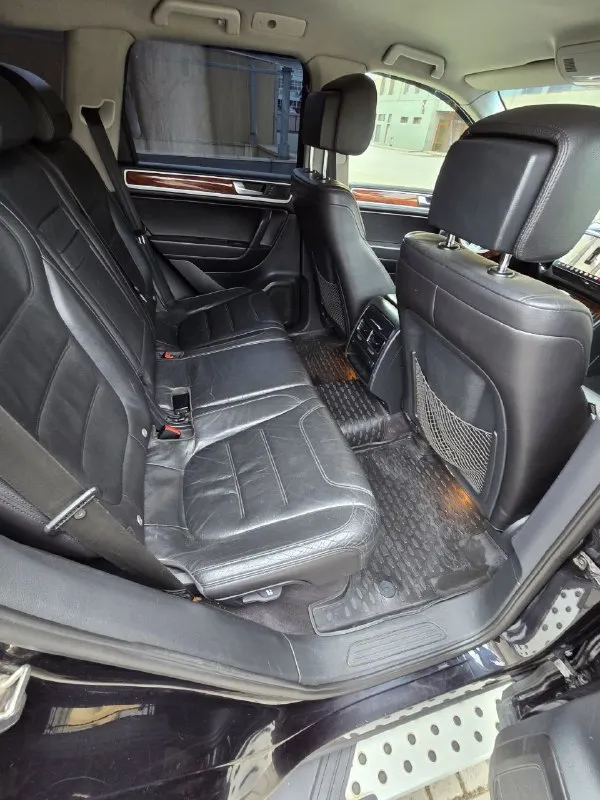 Volkswagen touareg 3,6 бензин 2010г 238т км отличное состояние, все работает без нюансов и вложений! без дтп, освежался вкруг. без пневмы, безключевой доступ, камеры 360, электро привод багажника и др. 1,730 млн руб 9495213411 - фотография - 8
