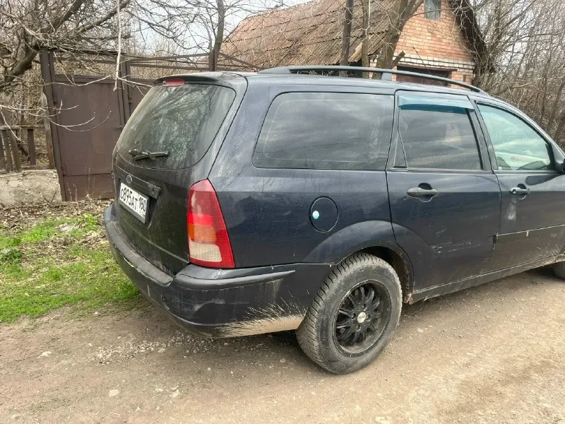 Обменяю или продам ford фокус 2004г. обьем 2.0. мотор в норме, проблемы с коробкой, на ходу, енакиево. цена 230 000 т. руб. +79496131259 📞 звоните: +7(949)6131259 - фотография - 3