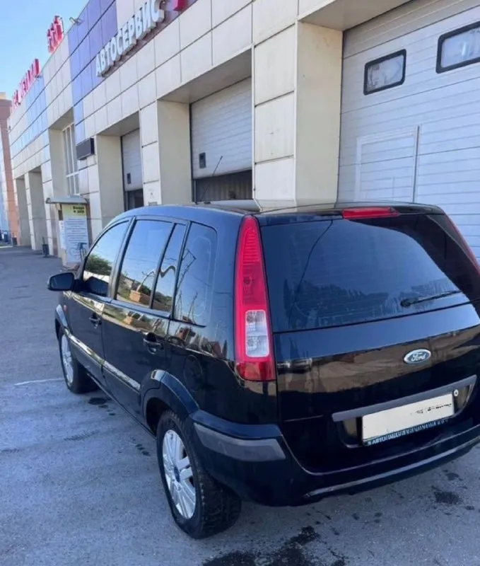 🚗 ford fusion 2008 💵цена 310.000₽ автомобиль в хорошем состоянии, по технической части полностью исправен — сел и поехал. 🔧 двигатель работает ровно, не дымит ⚙ коробка автомат без пинков и посторонних звуков 🛞 подвеска обслужена, ничего не стучит состояние кузова и салона хорошее (есть возрастные нюансы, без критики). 📑 3 владельца, документы в порядке. 🧾 обслуживание проводилось своевременно. 🚘 отлично подходит для города и поездок на каждый день — экономичный, манёвренный и недорогой в обслуживании. 📍 осмотр в удобное время 💰 разумный торг у капота реальному покупателю +79498563817 - фотография - 3
