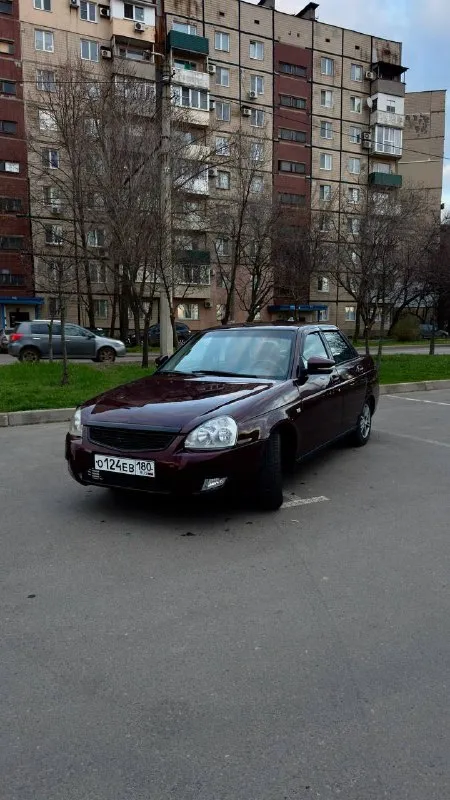 Продается ваз priora 2012 год состояние машины: хорошее двигатель 1.6 16v на 5+( масло не жрет) цвет: портвейн по кузову есть небольшие момент коробка не выбивает стоит газ (вписан в птс) неплохая музыка 4 динамика, саб +2 усилка так же стоит трасса зеленая автотека( фото прилагается в лс ) новая зимняя резина машина полностью обслужена : ремень грм, помпа, ролик, все фильтра, масло меняли 500 км назад стоит новый радиатор, стартер. цена:350к+ торг номер для связи: +79494576301 г. донецк 📲 tg: @hhhhhhk6 📞 +7(949)4576301 📲 tg: @hhhhhhk6 📞 звоните: +7(949)4576301 - фотография - 4