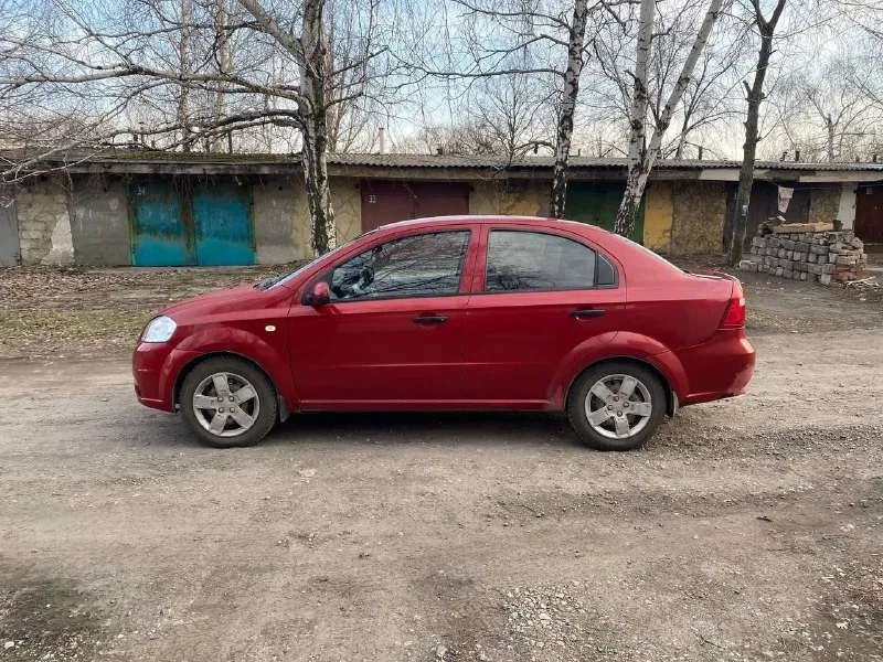 Продам авто chevrolet aveo 1.5 механика
Цена: 315.000руб
Пробег: 201767 (родной пробег)
Год выпуска: 2008 год
Город: макеевка
Номер: +380713145487(telegram)
Комплектация : стеклоподъемники, подушка безопасности, кондиционер
Автомобиль на полном ходу, отличная рабочая лошадка по низу рынка.
Двигатель в отличном состоянии, ходовая нормальная, газ/бензин работает в штатном режиме ( вписан в т п ), электрика вся рабочая, кузов в силу возрата есть следы эксплуатации, 2 комплекта резины на дисках.
Документы кристально чистые диагностическая карта есть
Звоните на остальные вопросы отвечу по телефону!
📲 Tg: ⚡️
📞 +7(949)8256410
📲 Tg: дарья ситковская
📞 Звоните: +7(949)8256410 - фотография - 9