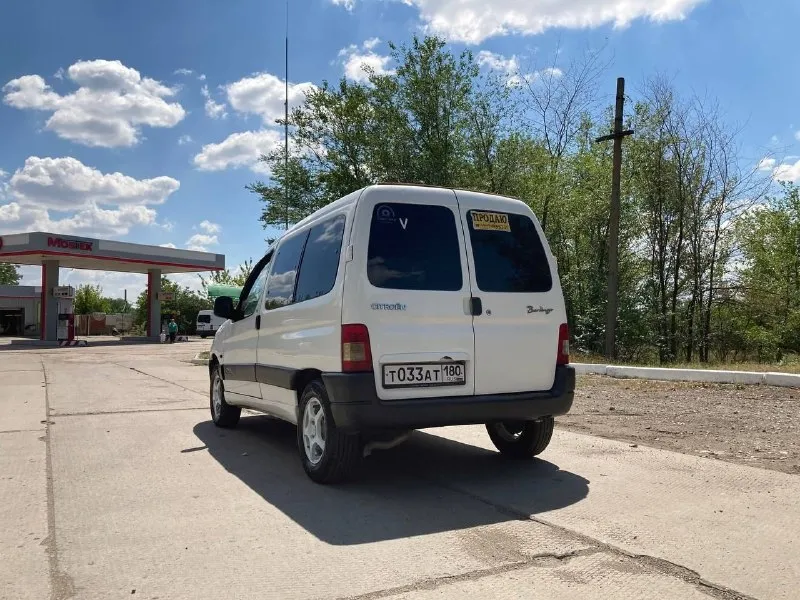 Продам citroen берлинго 2011 год мотор 1.4 коробка механика, пробег 247 тыс, цена 640₽, автомобиль обслужен, мотор работает отлично, сцепление новое, ходовая перебрана, всё работает, кондиционер холодит, печка греет, просторный, надежный, экономный автомобиль как для семьи так и для работы все вопросы по тел+79494936731, находиться в макеевке, торг 📲 tg: дарья ситковская 📞 звоните: +7(949)4936731 - фотография - 4