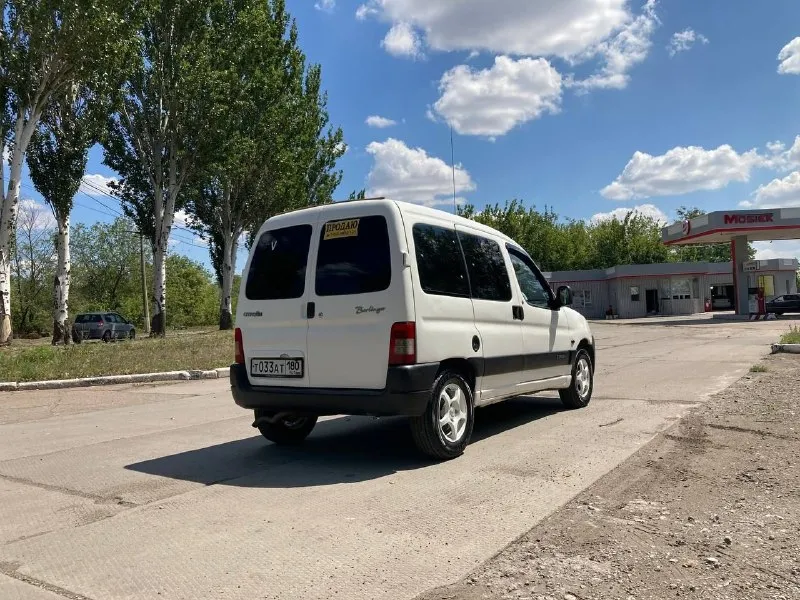 Продам citroen берлинго 2011 год мотор 1.4 коробка механика, пробег 247 тыс, цена 640₽, автомобиль обслужен, мотор работает отлично, сцепление новое, ходовая перебрана, всё работает, кондиционер холодит, печка греет, просторный, надежный, экономный автомобиль как для семьи так и для работы все вопросы по тел+79494936731, находиться в макеевке, торг 📲 tg: дарья ситковская 📞 звоните: +7(949)4936731 - фотография - 6