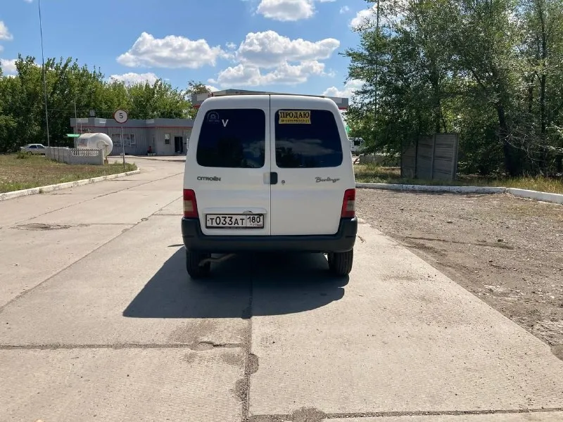 Продам citroen берлинго 2011 год мотор 1.4 коробка механика, пробег 247 тыс, цена 640₽, автомобиль обслужен, мотор работает отлично, сцепление новое, ходовая перебрана, всё работает, кондиционер холодит, печка греет, просторный, надежный, экономный автомобиль как для семьи так и для работы все вопросы по тел+79494936731, находиться в макеевке, торг 📲 tg: дарья ситковская 📞 звоните: +7(949)4936731 - фотография - 7