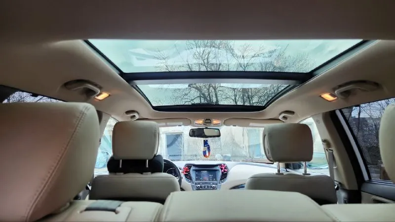 - hyundai санта фе 2016г. ... 2.0 sport awd - пробег 103т. км - система старт-стоп - система без ключевого доступа - кожаный салон - панорамная крыша - музыка infiniti. ..сабвуфер - раздельный климат контроль - подогревы всех сидений - вентиляция передних сидений - камеры 360° - 2 комплекта резины(лето-зима r19) - цена 2280000р. разумный торг приветствуется осмотр г. снежное днр тел. +79493606547 vin: 5xyzwdla5hg484528 📲 tg: nick 📞 +7(949)3606547 📲 tg: nick 📞 звоните: +7(949)3606547 - фотография - 6