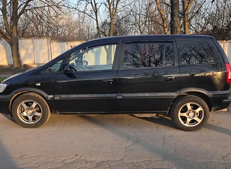 Продам opel zafira a 2005 г. , двигатель 1.6, кпп 5, газ метан заводской, пробег 226 тыс. км. , птс оригинал. машина в хорошем состоянии, все работает, светится по кузову в двух местах есть возрастные проблемки. учёт на мне. не перекуп. резина зима и лето на титанах. осмотр г. донецк, цена 520тыс. руб. , конечно торг присутствует. за более подробной информацией по телефону: +7949 409 70 05 📲 tg: @lyb4ik89 📞 звоните: +7(949)4097005 - фотография - 1