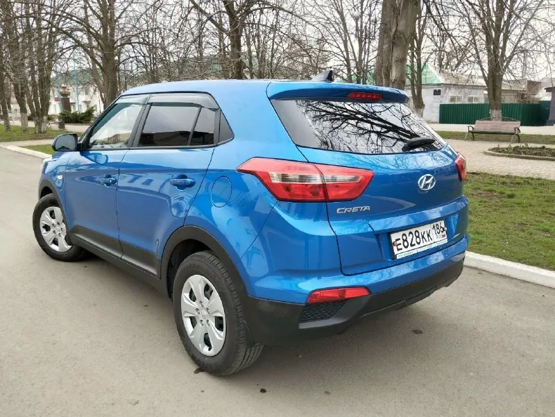 Hyundai creta 2017г. в. мотор 1.6-бензин (атмосферный123л. с), кпп - классический автомат, передний привод, машина полностью в родном окрасе (при осмотре могу предоставить прибор), отличное техническое и внешнее состояние, в живую смотрится ещё ярче(взгляды собирает), вложений не требует, любые проверки приветствуются, новая резина, юридически кристально чистая! цена 1м.670тыс. возможен обмен на ваш автомобиль, возможна продажа в кредит, возможен расчет после переоформления! г. свердловск лнр +79592920002,+79591119303 📞 звоните: +7(959)2920002 - фотография - 1