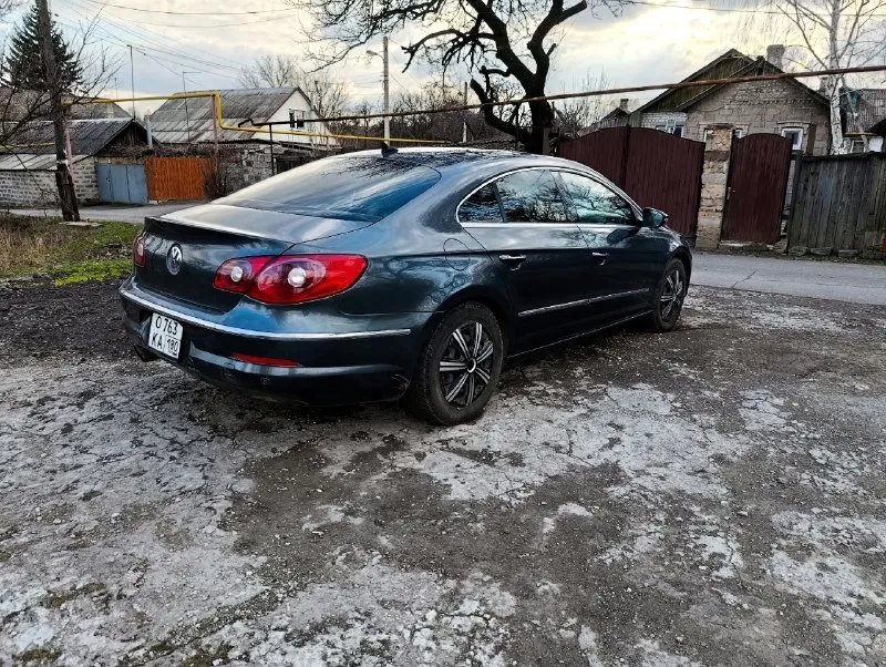 500000 руб. г. донецк, продам свой passat cc 2010 г. в. пробег 251000, во владении с июня месяца, двс и турбина работают хорошо, летом производил частичную замену масла в вчера появился гул при включении передач, едет передачи клацают иногда не гудит, надо делать вообщем, времени нет поэтому такая цена, без торга с полным переоформлением. +7 949 563-98-42 денис 📞 звоните: +7(949)5639842 - фотография - 7