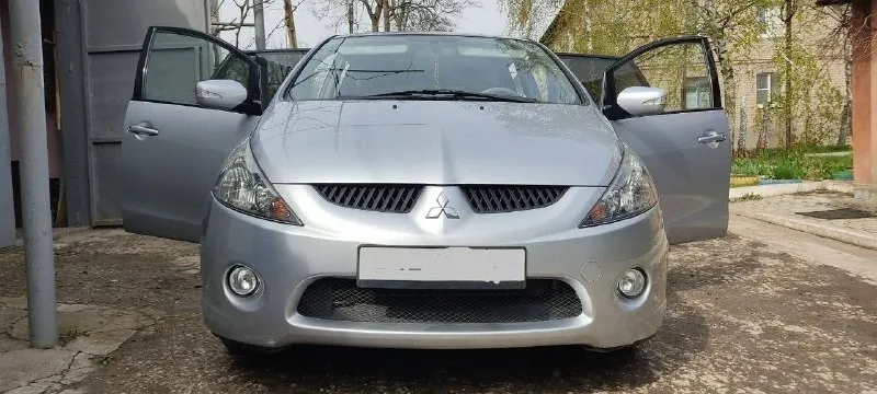 Ваня,
Продам личный автомобиль mitsubishi grandis 2005 года (7 комфортных мест с огромным багажником), владею более 5 лет.
Двигатель 2,4 л. 165 л. С, пробег 232 тыс родного пробега.
Состояние автомобиля для своего возраста отличное, ржавчины нет вообще.
По ходовой все отлично. По двигателю и коробке нареканий нет. В общем ничего делать не нужно. За машиной следил.
Хорошая комплектация. Резина лето новая, также имеется зимняя практически новая.
По птс один хозяин.
Более подробно по телефону расскажу.
Цена 870 тыс.
Тел. +7 949-512-01-60
📲 Tg: @ivan_svt
📞 Звоните: +7(949)5120160 - фотография - 3