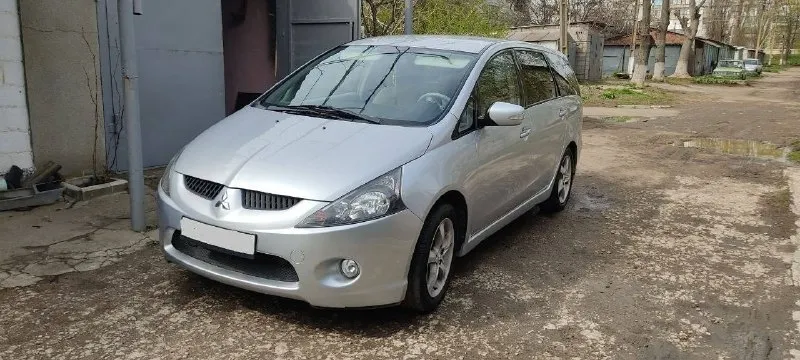 Ваня,
Продам личный автомобиль mitsubishi grandis 2005 года (7 комфортных мест с огромным багажником), владею более 5 лет.
Двигатель 2,4 л. 165 л. С, пробег 232 тыс родного пробега.
Состояние автомобиля для своего возраста отличное, ржавчины нет вообще.
По ходовой все отлично. По двигателю и коробке нареканий нет. В общем ничего делать не нужно. За машиной следил.
Хорошая комплектация. Резина лето новая, также имеется зимняя практически новая.
По птс один хозяин.
Более подробно по телефону расскажу.
Цена 870 тыс.
Тел. +7 949-512-01-60
📲 Tg: @ivan_svt
📞 Звоните: +7(949)5120160 - фотография - 4