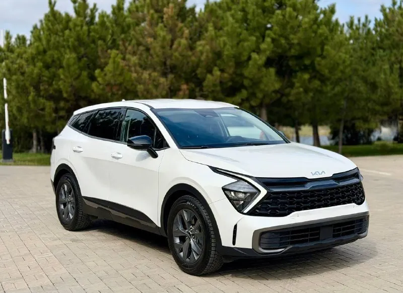 Kia sportage 2023г автомат бензин 2.0 турбо 236 л, с автомобиль весь в заводском окрасе!!!! передняя... - фотография