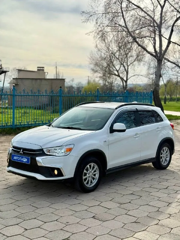 🇯🇵 Mitsubishi asx
💰Цена: 1 300 000р
🏢Город: мариуполь
📅Год выпуска: 2017
🧾Пробег: 134 147 км.
⚙️Двигатель: 1.6
⛽Топливо: бензин
⚙️Кпп: механика
📞 Телефон:
+7-949-727-41-51
+7-949-551-91-52
+7-989-263-55-56
💾 Описание. .. ">✅ 2 владельца, птс оригинал
✅ Техническая часть на 5+
✅ Оригинальный пробег
✅ Салон как новый
✅ Отличная комплектация:
❄️ Кондиционер, подогрев сидений, гур, abs, кожаный мультируль, центральный замок, магнитола с камерой заднего вида, полный электропакет, хорошая летняя резина.
➕ Зимняя резина в комплекте.
Улица шевченко 2️⃣6️⃣9️⃣
🏦 Возможна продажа в кредит по двум документам. - фотография - 1