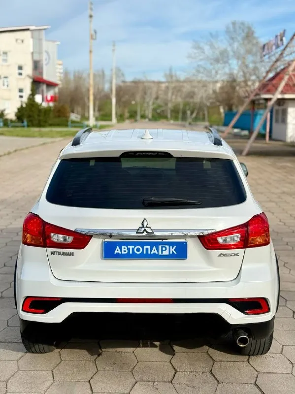 🇯🇵 Mitsubishi asx
💰Цена: 1 300 000р
🏢Город: мариуполь
📅Год выпуска: 2017
🧾Пробег: 134 147 км.
⚙️Двигатель: 1.6
⛽Топливо: бензин
⚙️Кпп: механика
📞 Телефон:
+7-949-727-41-51
+7-949-551-91-52
+7-989-263-55-56
💾 Описание. .. ">✅ 2 владельца, птс оригинал
✅ Техническая часть на 5+
✅ Оригинальный пробег
✅ Салон как новый
✅ Отличная комплектация:
❄️ Кондиционер, подогрев сидений, гур, abs, кожаный мультируль, центральный замок, магнитола с камерой заднего вида, полный электропакет, хорошая летняя резина.
➕ Зимняя резина в комплекте.
Улица шевченко 2️⃣6️⃣9️⃣
🏦 Возможна продажа в кредит по двум документам. - фотография - 5