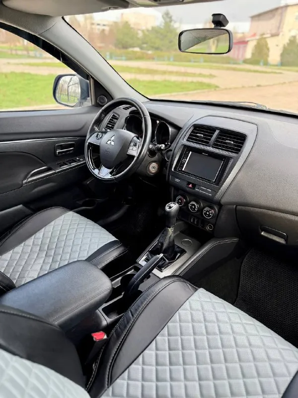 🇯🇵 Mitsubishi asx
💰Цена: 1 300 000р
🏢Город: мариуполь
📅Год выпуска: 2017
🧾Пробег: 134 147 км.
⚙️Двигатель: 1.6
⛽Топливо: бензин
⚙️Кпп: механика
📞 Телефон:
+7-949-727-41-51
+7-949-551-91-52
+7-989-263-55-56
💾 Описание. .. ">✅ 2 владельца, птс оригинал
✅ Техническая часть на 5+
✅ Оригинальный пробег
✅ Салон как новый
✅ Отличная комплектация:
❄️ Кондиционер, подогрев сидений, гур, abs, кожаный мультируль, центральный замок, магнитола с камерой заднего вида, полный электропакет, хорошая летняя резина.
➕ Зимняя резина в комплекте.
Улица шевченко 2️⃣6️⃣9️⃣
🏦 Возможна продажа в кредит по двум документам. - фотография - 9