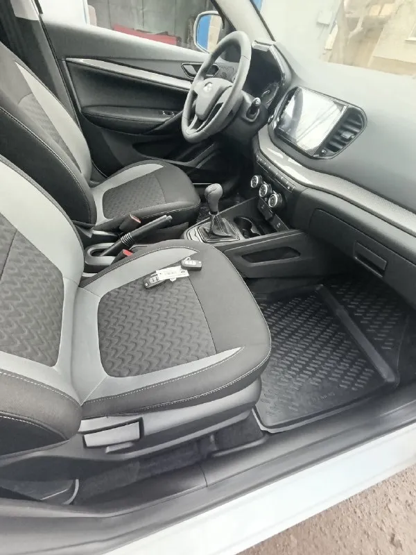 Продам ваз веста 2024 года. . обсолютно новая машина без пробега. . цена 1500 руб. возможен торг. все вопросы по телефону+79493091241. 📞 звоните: +7(949)3091241 - фотография - 4