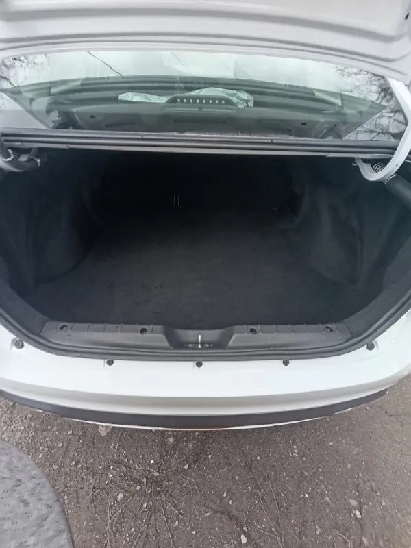 Продам ваз веста 2024 года. . обсолютно новая машина без пробега. . цена 1500 руб. возможен торг. все вопросы по телефону+79493091241. 📞 звоните: +7(949)3091241 - фотография - 8