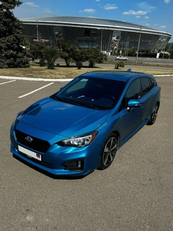 Авто растаможено, стоит на рф учёте! 1800000₽ торг 2018г. в. 143000 пробег продам великолепную японку прямиком из сша subaru impreza sport 2018 2.0l 4x4 полный привод, полный электропакет, подогрев передних сидений, подогрев зеркал, мультимедиа с поддержкой apple carplay и android auto, usb, aux, bluetooth. мультируль, датчик света, сенсор дождя, датчик давления в шинах, подрулевые лепестки, люк, датчик слепых зон, система eyesight, которая включает в себя предаварийное торможение. адаптивный круиз-контроль позволяет держать и скорость и указанную дистанцию. удержание полосы. в общем, автомобиль обслужен, многофункционален, надёжен. +79494148792 📲 tg: @rasul2902 📞 звоните: +7(949)4148792 - фотография - 2