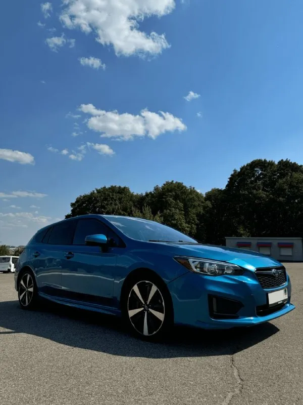 Авто растаможено, стоит на рф учёте! 1800000₽ торг 2018г. в. 143000 пробег продам великолепную японку прямиком из сша subaru impreza sport 2018 2.0l 4x4 полный привод, полный электропакет, подогрев передних сидений, подогрев зеркал, мультимедиа с поддержкой apple carplay и android auto, usb, aux, bluetooth. мультируль, датчик света, сенсор дождя, датчик давления в шинах, подрулевые лепестки, люк, датчик слепых зон, система eyesight, которая включает в себя предаварийное торможение. адаптивный круиз-контроль позволяет держать и скорость и указанную дистанцию. удержание полосы. в общем, автомобиль обслужен, многофункционален, надёжен. +79494148792 📲 tg: @rasul2902 📞 звоните: +7(949)4148792 - фотография - 3