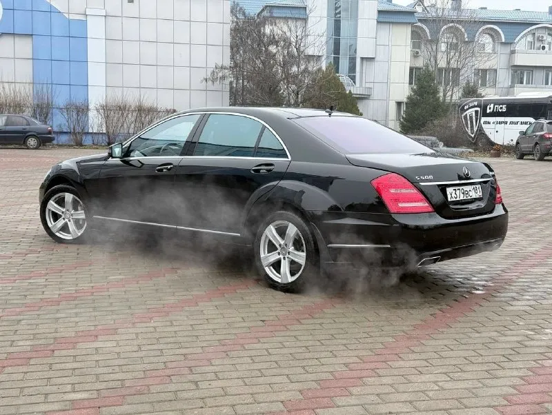 Продам mercedes s500l.2012 г. вып. обьем 4,7л. 435л. с.пробег-226000км. w221.состояние идеальное. один хозяин. цена-2600000руб. красный луч. тел:+7(959)167-45-77. 📞 звоните: +7(959)1674577 - фотография - 1
