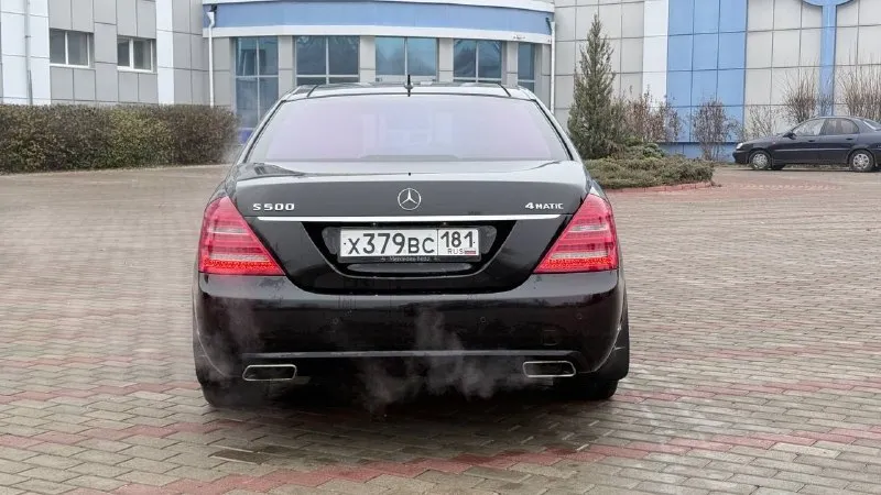 Продам mercedes s500l.2012 г. вып. обьем 4,7л. 435л. с.пробег-226000км. w221.состояние идеальное. один хозяин. цена-2600000руб. красный луч. тел:+7(959)167-45-77. 📞 звоните: +7(959)1674577 - фотография - 3