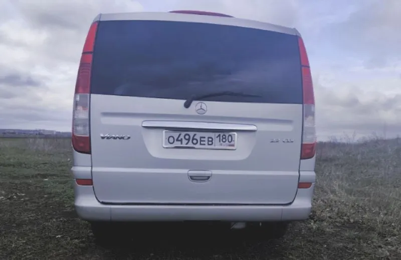 Mercedes viano 2006 объем 2,2 турбодизель коробка автомат привод задний пробег 296500 состояние хорошее, гаражное хранение. цена 1400000 ₽ +79493260570 +79490343656 - фотография - 3