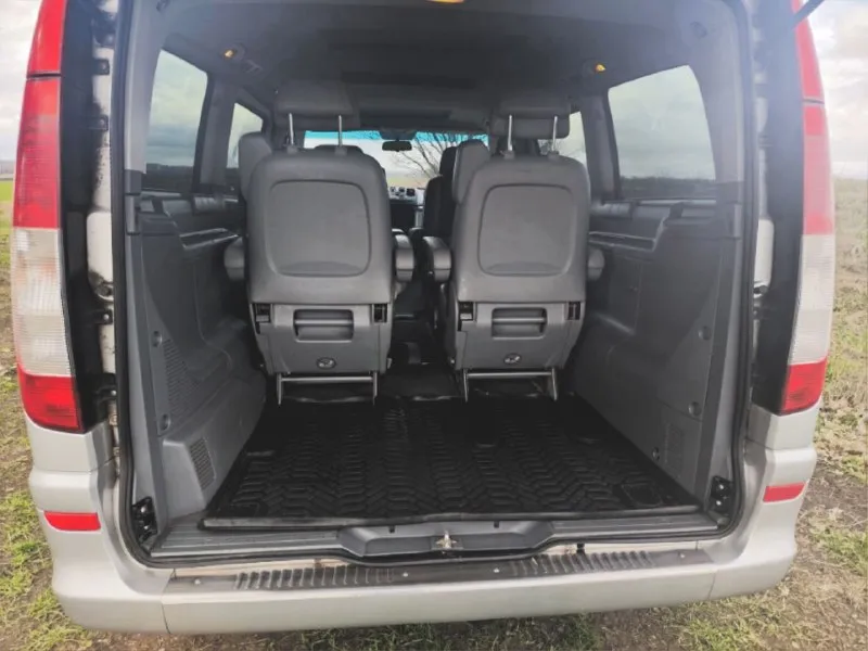 Mercedes viano 2006 объем 2,2 турбодизель коробка автомат привод задний пробег 296500 состояние хорошее, гаражное хранение. цена 1400000 ₽ +79493260570 +79490343656 - фотография - 4