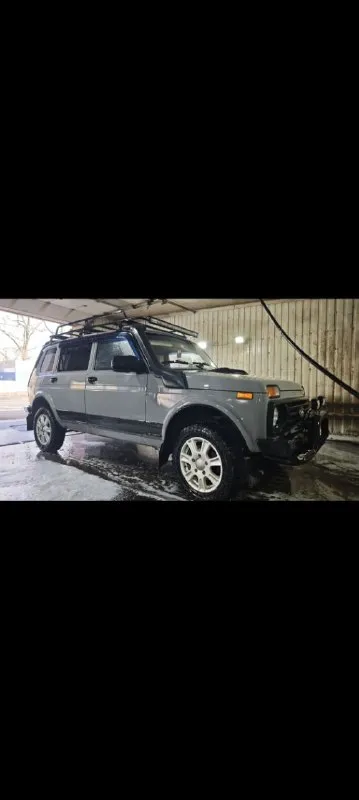 Авто в отличном состоянии, пробег 102540, всё работает, ничего делать не надо, сел и поехал. 530 тыщ, торг уместен. тел +79896574079 - фотография - 7