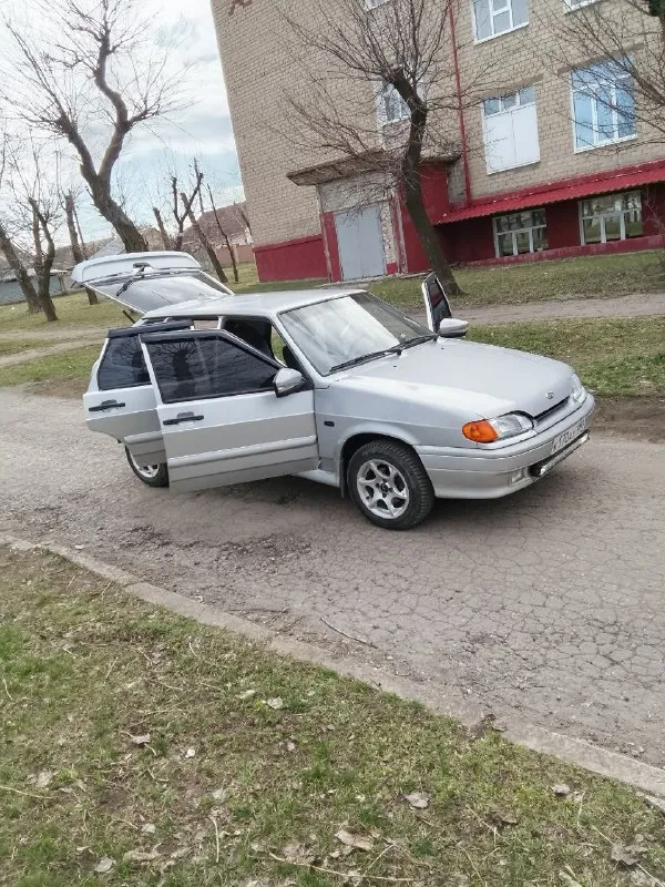 Срочно продам авто ваз 2114 🛫 на полном ходу 2012 года 🔥 1.6 восьми клапан. работает отлично кпп отлично по ходовой части все в порядке сел поехал без вложений не гнилая по документам полный порядок птс стс дкп сигнализация центральный замок титановые диски р14 музыка хорошая белая оптика стекло подъемники электрика вся работает салон в хорошем состоянии цена 210.000 торг хороший город донецк звоните по номеру телефона +79495037989 📲 tg: @nrunji 📞 звоните: +7(949)5037989 - фотография - 6
