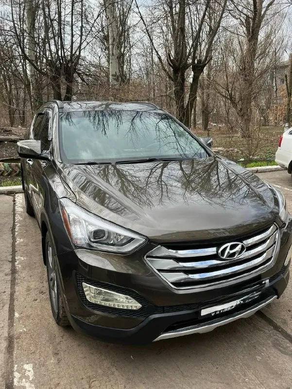 Автор: продам hyundai santa fe 2012г бережная эксплуатация, 1 хозяин двигатель 2.0 ат бензин 265 л. с. оригинальный пробег 235 000 т. км. автомобиль находится в хорошем состоянии, в заводском окрасе имеет всё необходимое для комфортной езды автомобиль полностью обслужен, готов к любым проверкам. то проходил по регламенту. 2 комплекта резины. не участвовал в дтп. цена 1 650 000 р телефон +7 (949) 364-22-86 (феникс, телеграмм). . !!!наш телеграм канал [ бесплатное размещение за репост!!! правила сообщества [ мы в мах [ [ 📞 звоните: +7(949)3642286 - фотография - 1