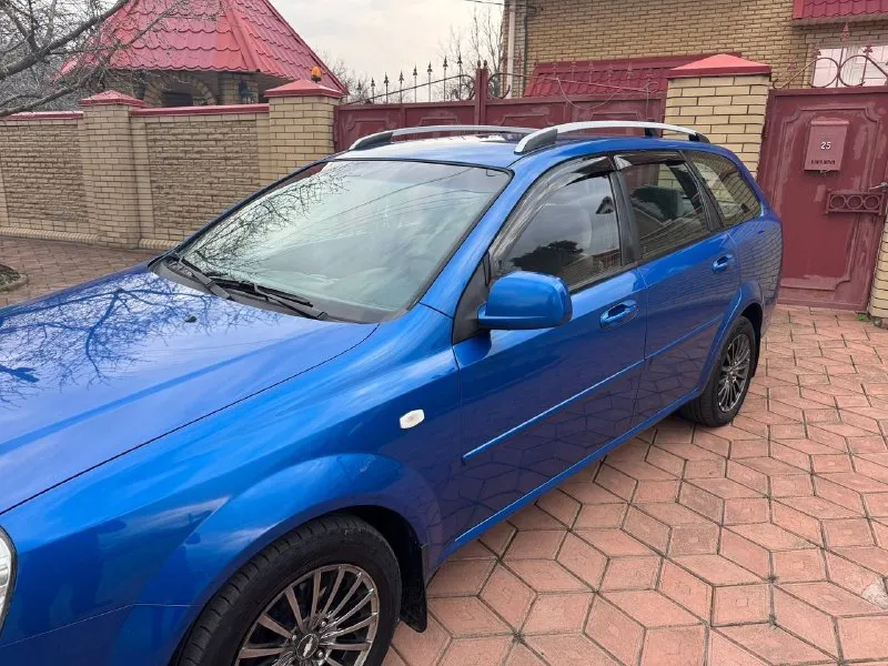 🚗
Продам авто
🚘Chevrolet lacetti🚘
Год выпуска 2010 мотор 1,6
В идеальном состоянии❗️
Машина без дтп❗️
В родном окрасе, без гнили и ржавчины❗️
🔹Автотека зеленая ❗️
🔹Птс оригинал, 2 владельца ❗️
🔹Документы в полном порядке! - фотография - 2
