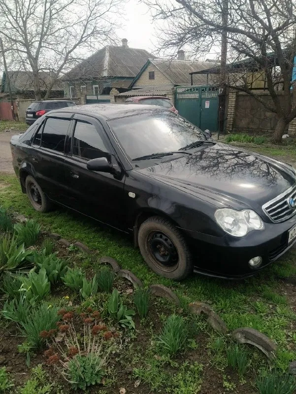 Geely ск 2, г. выпуска 2012, объем 1,5, бензин, газ евро4, кондиционер, стеклоподъёмники, электро регулировка боковых зеркал, гидроусилитель руля. цена 500000 р. +79494013721 📞 звоните: +7(949)4013721 - фотография - 3