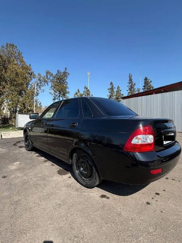 Продам ваз priora, 1.6 мт, 2008 года выпуска. машина в хорошем состоянии, мотор с выемками (клапана не погнет), салон ухоженный. в машине все работает. пробег 268 тыс. (родной). приезжайте смотрите, машина как на фото. цена 350 тысяч. на любые вопросы отвечу по телефону: +7 (959) 040-90-82, луганск. 📞 звоните: +7(959)0409082 - фотография - 4