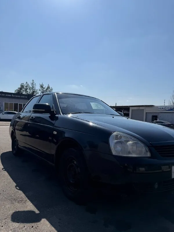 Продам ваз priora, 1.6 мт, 2008 года выпуска. машина в хорошем состоянии, мотор с выемками (клапана не погнет), салон ухоженный. в машине все работает. пробег 268 тыс. (родной). приезжайте смотрите, машина как на фото. цена 350 тысяч. на любые вопросы отвечу по телефону: +7 (959) 040-90-82, луганск. 📞 звоните: +7(959)0409082 - фотография - 5
