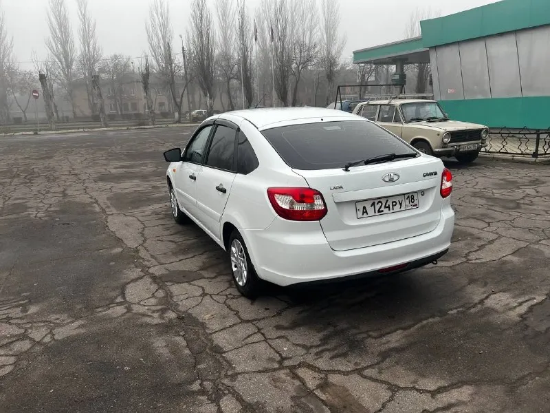 Продам ваз гранда 2016 год хорошая авто магнитола с алисой сигнализация с авто запуском продажа с переоформлением г горловка цена 510 т рубле +79493926676 телеграмм 📞 звоните: +7(949)3926676 - фотография - 3