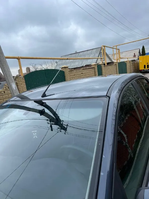Продам ford focus 2 2006 года пробег: 170т двигатель 1.8 бензин едет бодро, масло не ест, работает тихо и ровно! по ходовой вложений не требует все делалось вовремя, ничего не стучит и не гремит, снизу машины все сухое никаких подтеков масла и тд! по кузову вся в родной краске без дтп, все силовые части родные! днище и пороги в очень хорошем состоянии, без гнили и коррозии! в автомобиле работает каждая кнопка, салон чистый не затертый, комплектация комфорт: подогрев сидений, зеркал, лобового, бортовик, противотуманки, эл. зеркала, литые диски, на свежей летней резине мишлен, за все время было 3 владельца по автомобилю делать ничего ненужно сел и поехал масло в двигателе заменено 1500км назад документы чистые без штрафов и запретов торг есть цена: 565000 автомобиль в мариуполе +79496463727 - фотография - 6