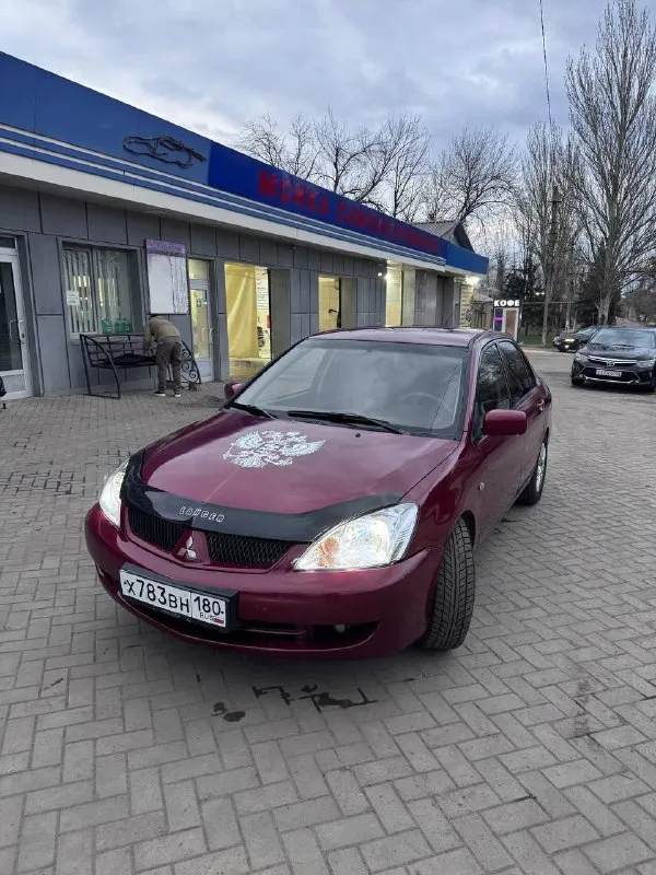 Продам mitsubishi lancer 9 на автомате
Я хозяин, продавать буду я
Продажа с полным переоформлением
1.6 (4G18)
Акпп (aisin) все передачи щелкает, не пинается
Стоит вебаста(понятия не имею как ей пользоваться)
Установлено гбо
Сигнализация с автозапуском
4Эсп
Обогрев зеркал заднего вида
Регулировка зеркал заднего вида
Кондиционер
Подогрев передних сидений
Регулировка по высоте водительского сиденья
Много чего сделано по машине
Заливал только дорогое масло
Полный список проделанных работ по машине расскажу по телефону или скину в лс
Только продажа, обмен даже не предлагать
Машина находится в ждановке-енакиево
Часто катаюсь по всей республике лднр
Возможно даже приеду на смотрины
С продажей не спешу
Больше фото в лс
Звоните в любое время
Номер телефона +79498559136
Цена 450 тысяч - фотография - 2