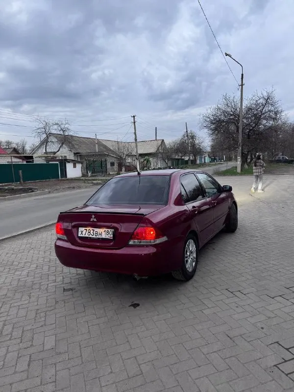 Продам mitsubishi lancer 9 на автомате
Я хозяин, продавать буду я
Продажа с полным переоформлением
1.6 (4G18)
Акпп (aisin) все передачи щелкает, не пинается
Стоит вебаста(понятия не имею как ей пользоваться)
Установлено гбо
Сигнализация с автозапуском
4Эсп
Обогрев зеркал заднего вида
Регулировка зеркал заднего вида
Кондиционер
Подогрев передних сидений
Регулировка по высоте водительского сиденья
Много чего сделано по машине
Заливал только дорогое масло
Полный список проделанных работ по машине расскажу по телефону или скину в лс
Только продажа, обмен даже не предлагать
Машина находится в ждановке-енакиево
Часто катаюсь по всей республике лднр
Возможно даже приеду на смотрины
С продажей не спешу
Больше фото в лс
Звоните в любое время
Номер телефона +79498559136
Цена 450 тысяч - фотография - 5
