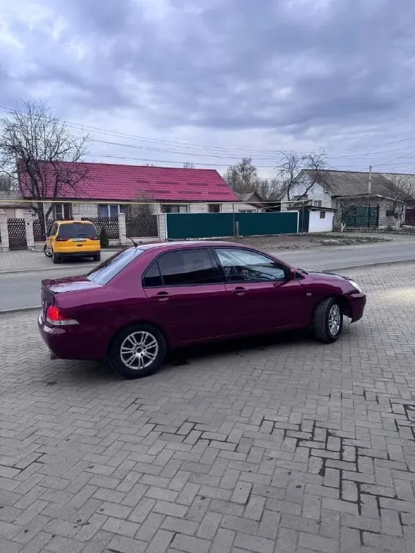 Продам mitsubishi lancer 9 на автомате я хозяин, продавать буду я продажа с полным переоформлением 1.6 (4g18) акпп (aisin) все передачи щелкает, не пинается стоит вебаста(понятия не имею как ей пользоваться) установлено сигнализация с автозапуском 4эсп обогрев зеркал заднего вида регулировка зеркал заднего вида кондиционер подогрев передних сидений регулировка по высоте водительского сиденья много чего сделано по машине заливал только дорогое масло полный список проделанных работ по машине расскажу по телефону или скину в лс только продажа, обмен даже не предлагать машина находится в ждановке-енакиево часто катаюсь по всей республике лднр возможно даже приеду на смотрины с продажей не спешу больше фото в лс звоните в любое время номер телефона +79498559136 цена 450 тысяч
📞 Звоните: +7(949)8559136 - фотография - 6