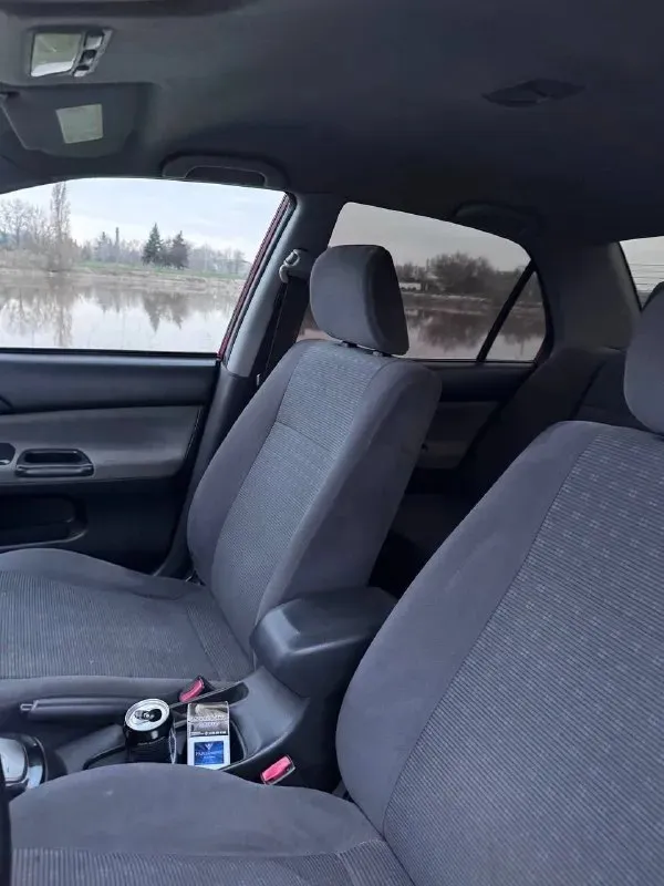Продам mitsubishi lancer 9 на автомате я хозяин, продавать буду я продажа с полным переоформлением 1.6 (4g18) акпп (aisin) все передачи щелкает, не пинается стоит вебаста(понятия не имею как ей пользоваться) установлено сигнализация с автозапуском 4эсп обогрев зеркал заднего вида регулировка зеркал заднего вида кондиционер подогрев передних сидений регулировка по высоте водительского сиденья много чего сделано по машине заливал только дорогое масло полный список проделанных работ по машине расскажу по телефону или скину в лс только продажа, обмен даже не предлагать машина находится в ждановке-енакиево часто катаюсь по всей республике лднр возможно даже приеду на смотрины с продажей не спешу больше фото в лс звоните в любое время номер телефона +79498559136 цена 450 тысяч
📞 Звоните: +7(949)8559136 - фотография - 9