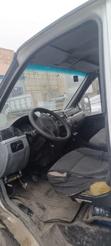 Продам газель бизнес 2010 год. нужно заниматься кабиной! автомобиль каждый день работает. рефрежиратор рабочий, полностью обслуженный. новый с документами, балон на 90л. двигатель бодрый, масло не жрёт. нужно так же сделать кпп (выбивает заднюю). будка не гнилая и не протекает иллюзий не стройте, автомобилем нужно заниматься, но при этом на машину можно сесть и поехать работать! по документам полный порядок, я хозяин. цена 500.000 рублей с небольшим торгом на ремонт коробки. +79497984695 г. донецк 📲 tg: @madness_dn 📞 звоните: +7(949)7984695 - фотография - 3