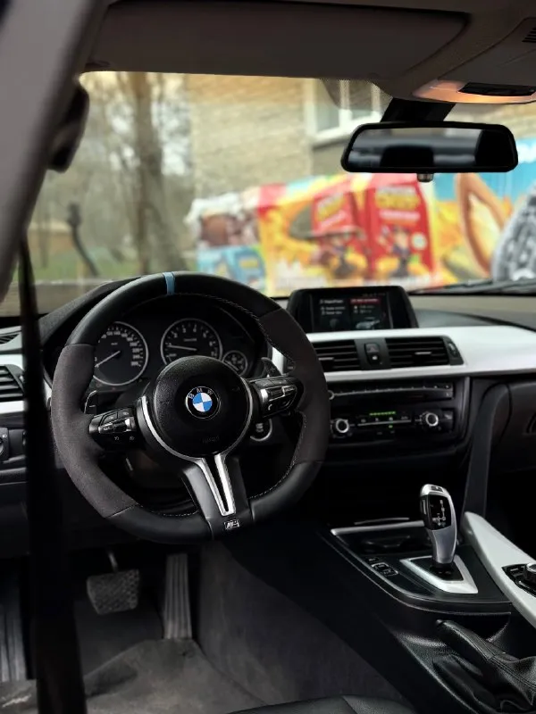 🔥 bmw 3 серия f30 2013 — драйв, стиль и эмоции! автомобиль в отличном состоянии — как технически, так и внешне. полностью обслужен, без вложений. двигатель 2.0 бензин — работает идеально: тихо, ровно, не троит и не дымит. отличная динамика, зажигалка, едет бодро и уверенно. — переключает плавно и мягко, без пинков и задержек. ходовая часть — отрабатывает идеально, без шумов и посторонних звуков. 💎 салон: кожа в отличном состоянии, мультируль 🚘 автомобиль полностью исправен — сел и поехал в любую точку. 📄 юридически чистый — любое оформление без проблем. 📍 осмотр: донецк 🔄 возможен обмен 💳 возможна продажа в кредит 💰 цена: 1 450 000 ₽ (торг с быстрым покупателем) ☎️ +7 949 453-80-40 ☎️ +7 949 742-53-98 номер рф: 89281188827 📞 звоните: +7(949)4538040 - фотография - 8