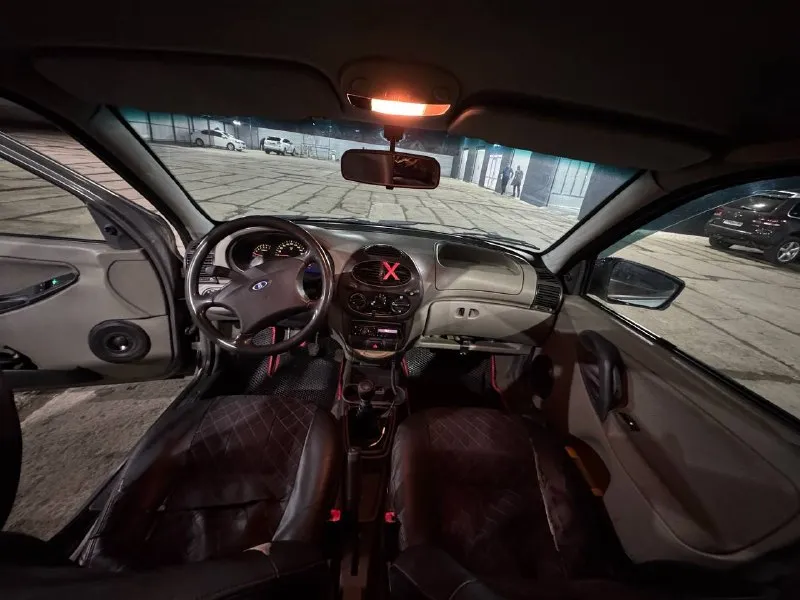 Продам : 🚘 ваз калина ✅год выпуска : 2009 ✅двигатель : 1,6 ( восьмиклоп ) авто на уверенном ходу, обслуживалось всегда вовремя. установлена приятная музыка с сабвуфером недавно менялись все прокладки в двигателе также : новое сцепление. новая выхлопная трасса. впридачу отдам комплект титанов цена : 280.000 рублей ( торг у капота ) номер телефона : +7 (959) 155-11-90 📞 звоните: +7(959)1551190 - фотография - 6